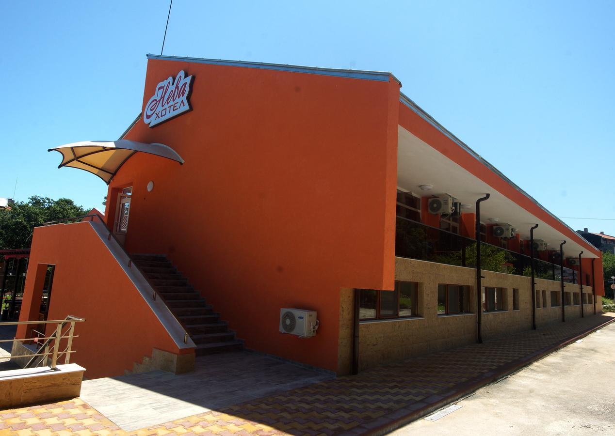 Hotel Neva Kiten  Exterior foto